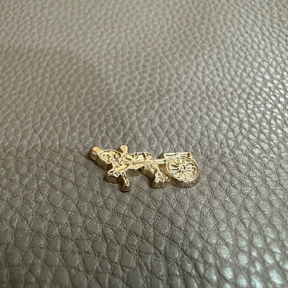 Mathew And Julian vegan leather shoulder bag - Picture 9 of 9